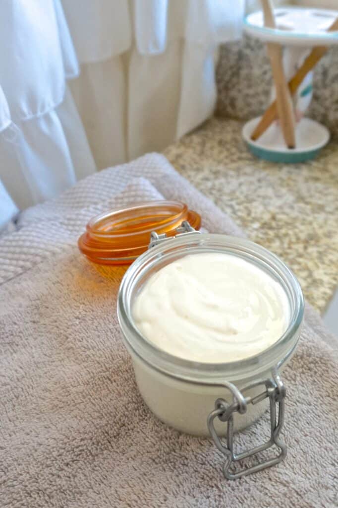 organic items - organic face cream to illustrate which products you should try to buy organic.