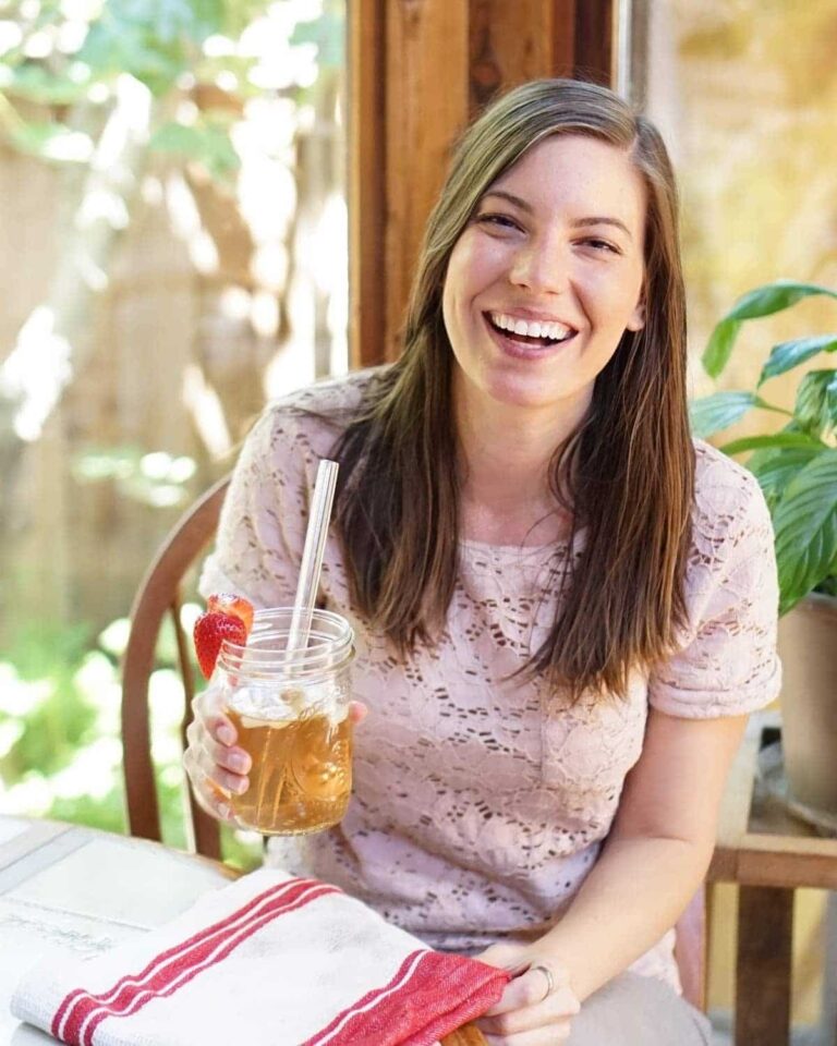 How to Make Iced Tea with Loose Leaf Tea Going Zero Waste