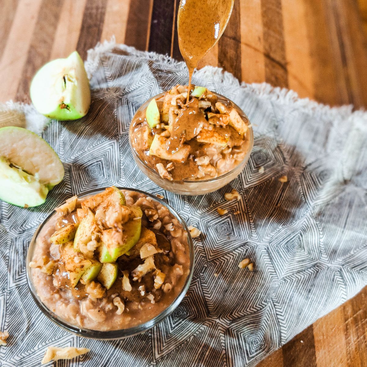 Apple Cinnamon Overnight Oats