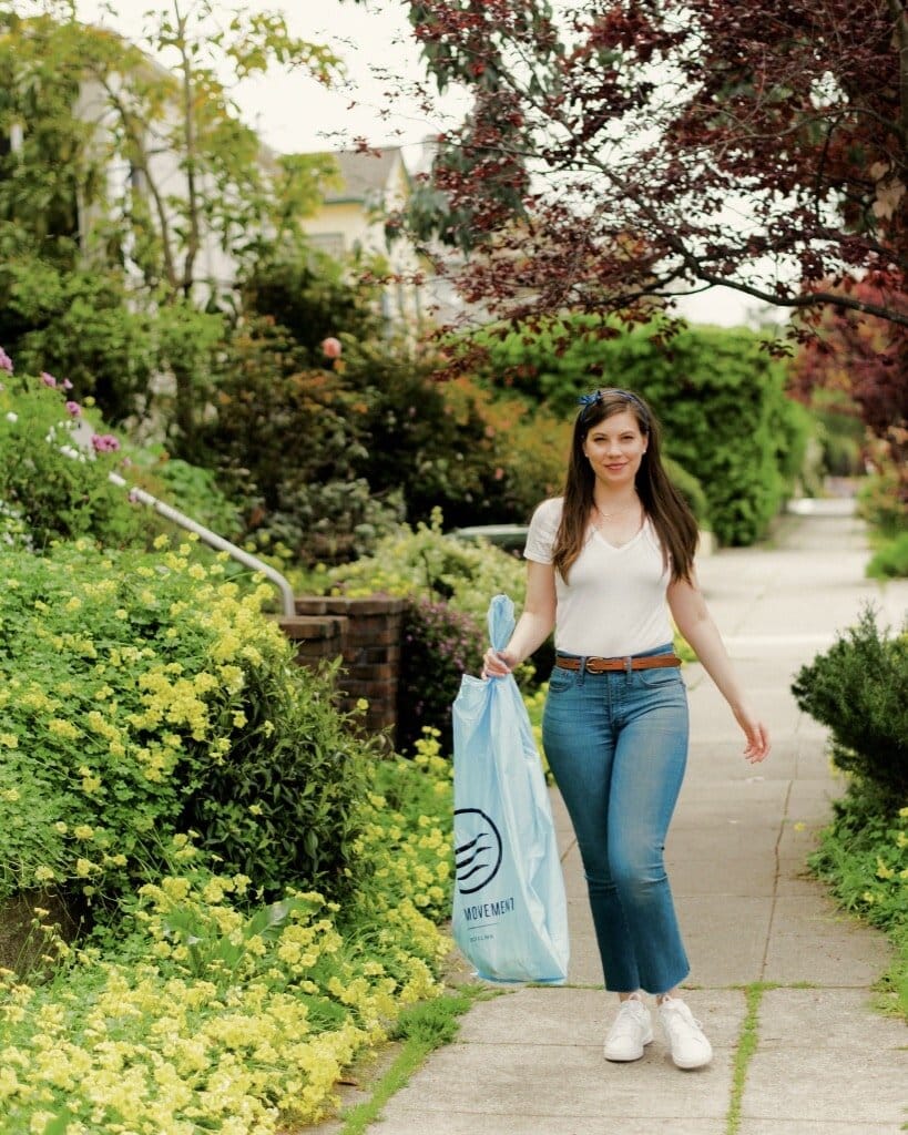 Хайкинг в парке. Pick walk. Анатолий мельников скандинавская ходьба. Pick walk. Шагают пешком весной.