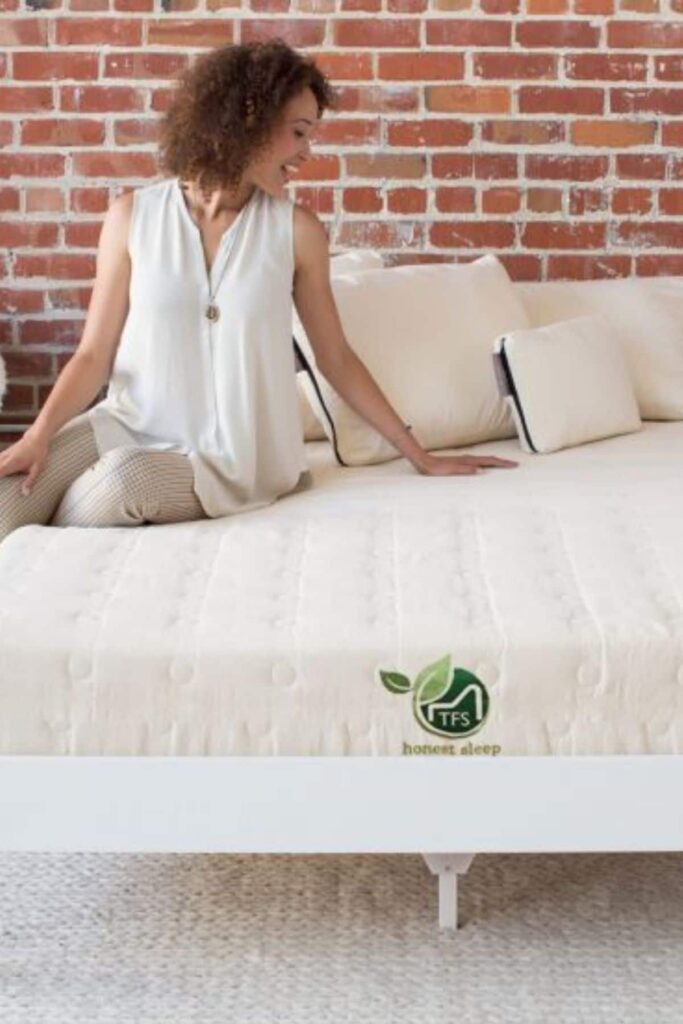 all natural, sustainable, organic, non toxic mattress for any eco friendly home. 