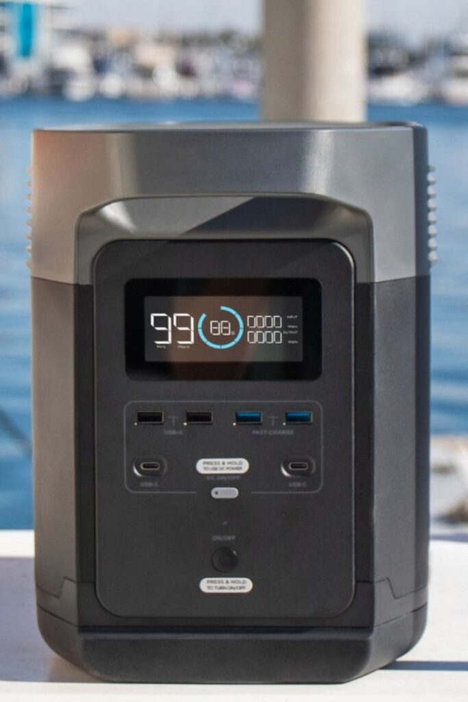 Ecoflow: The 10 Best Solar Powered Generators to Sustainably Keep the Lights On
