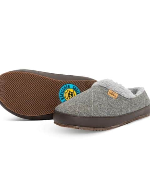 comfortable lined house slippers
