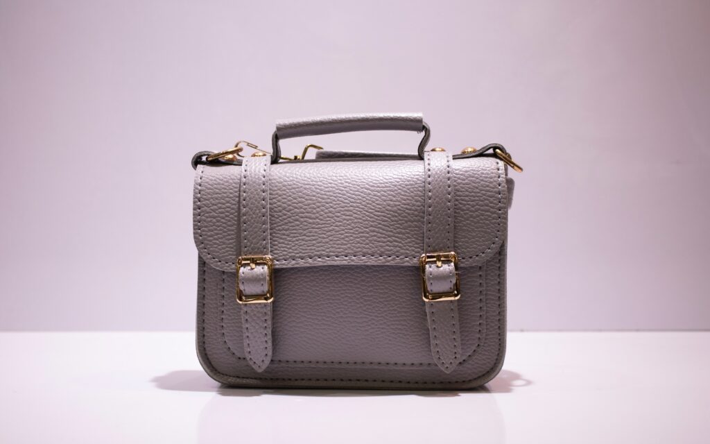 12 Purses & Handbags that are Chic, Stylish, and Planet Friendly