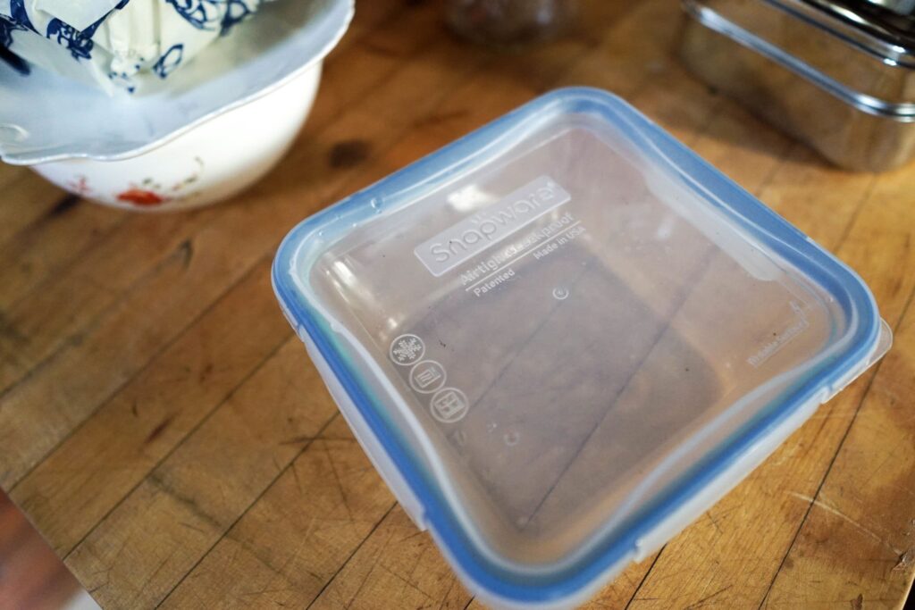 Photo of Snapware non plastic food storage sitting on a counter.