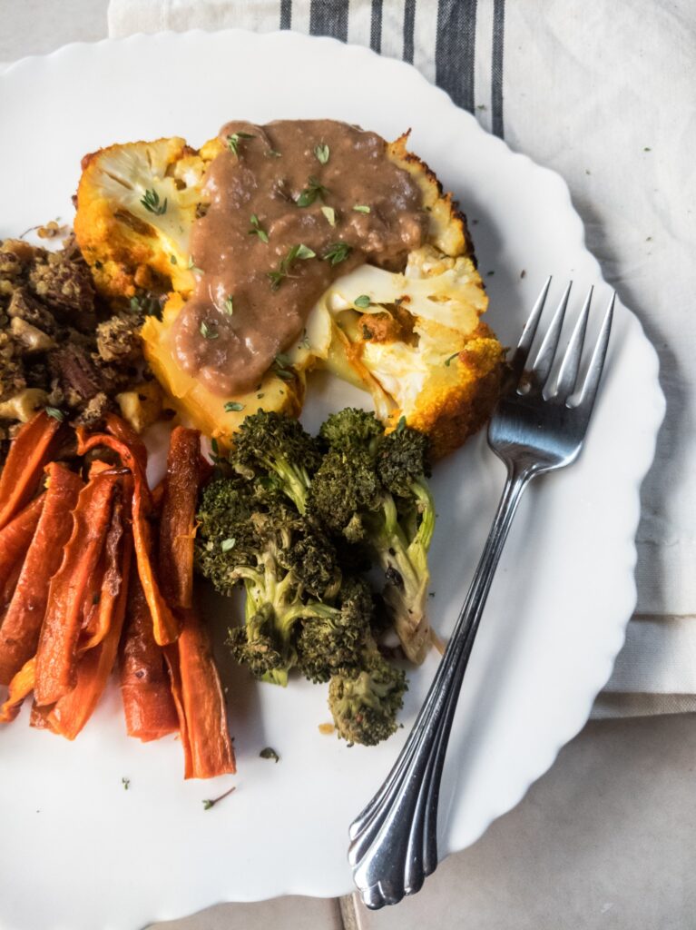 Picture of a plant based holiday meal for a zero waste Christmas.