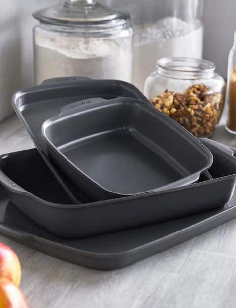 6 Best Non-Toxic Bakeware Sets For a Eco-Friendly Kitchen - Going