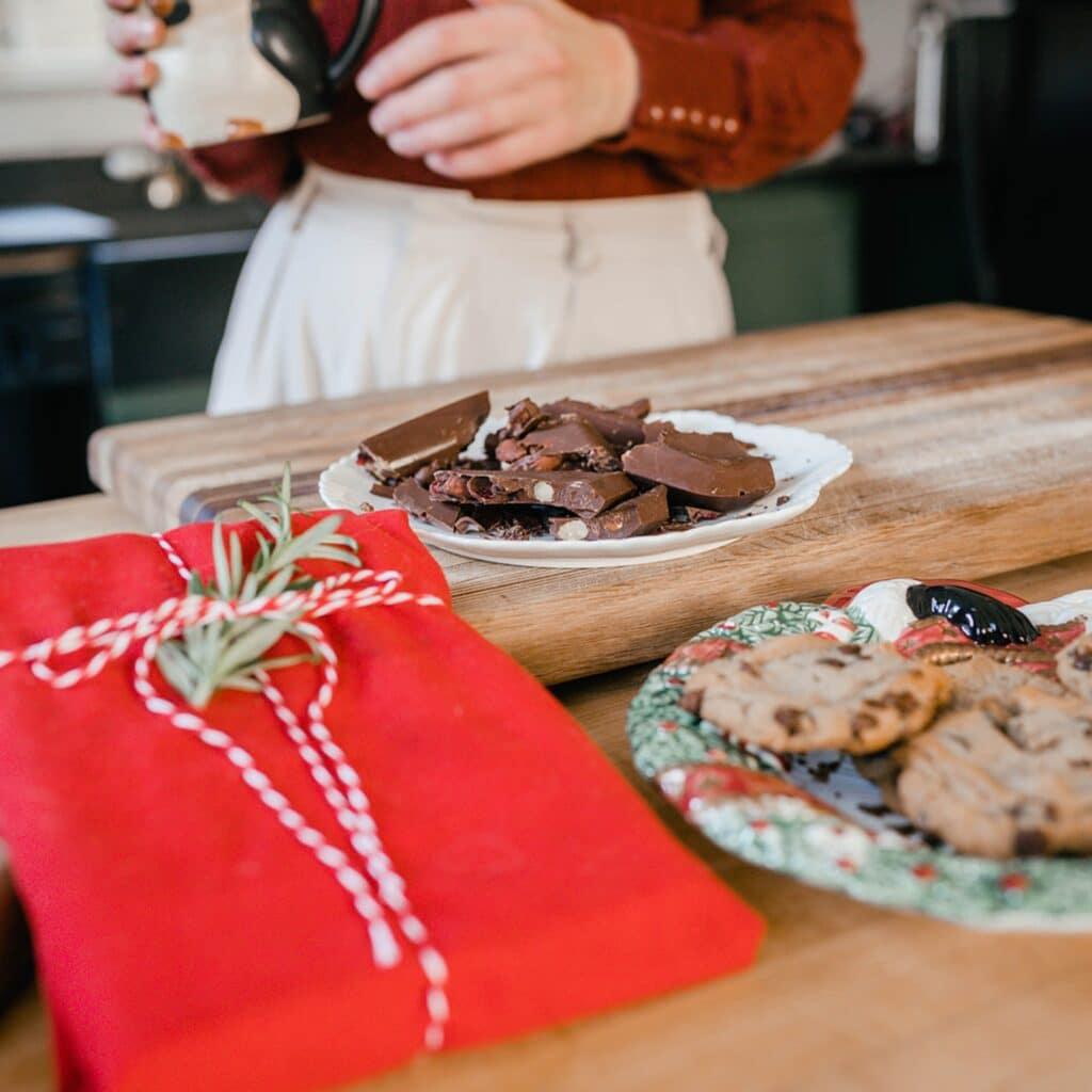 50 DIY Christmas Presents Anyone Can Make