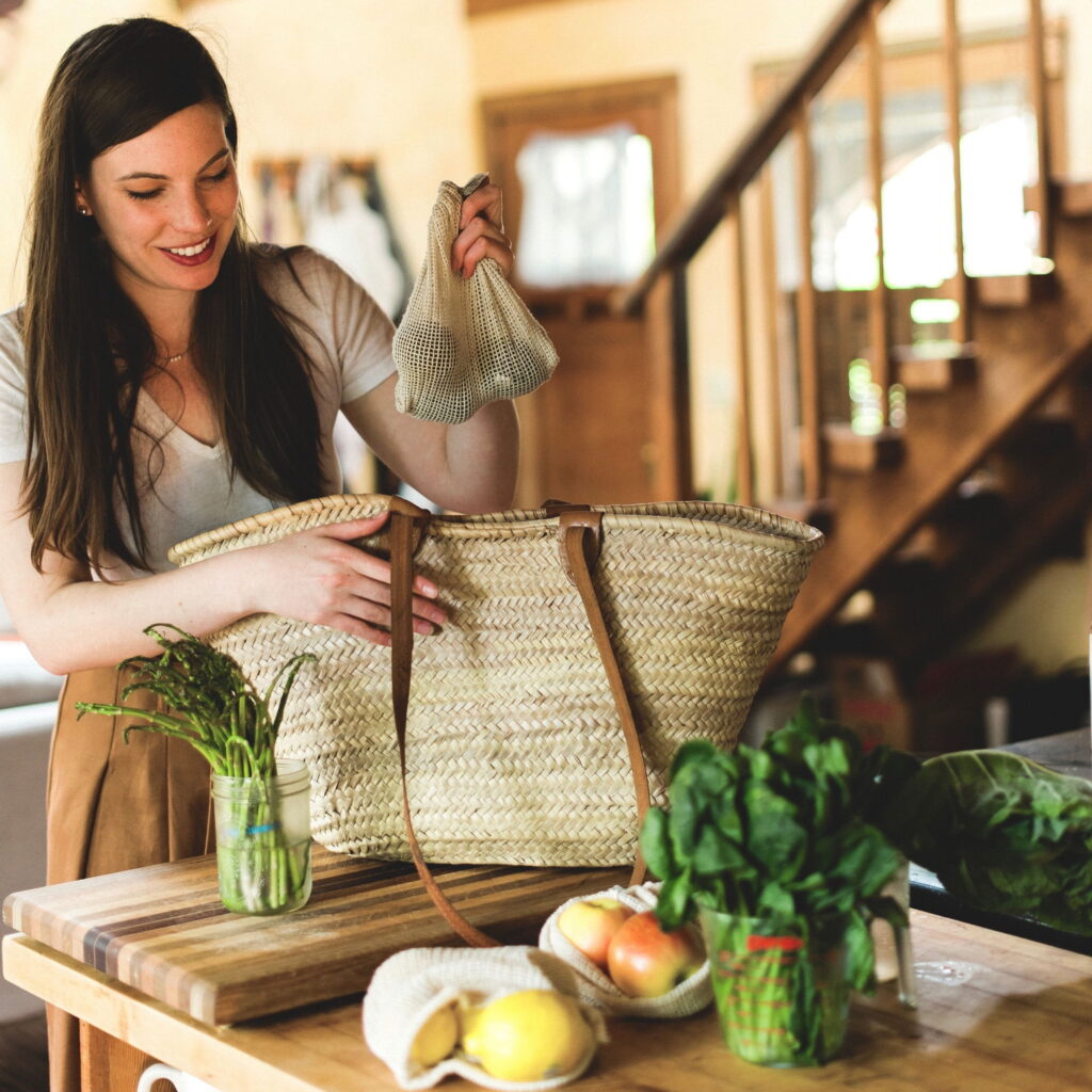 grocery budgeting: How I Cut My Grocery Bill to 0 a Month