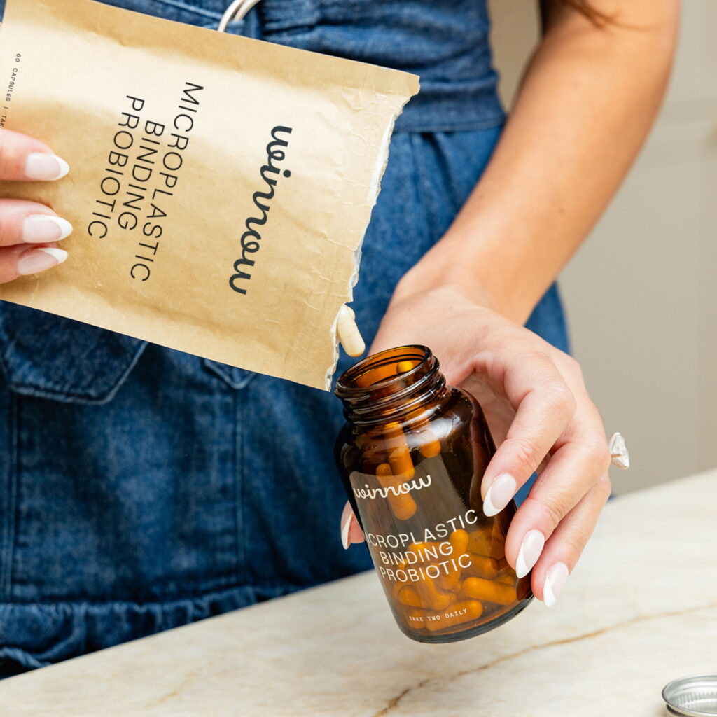Winnow Review: A Probiotic That Binds Microplastics