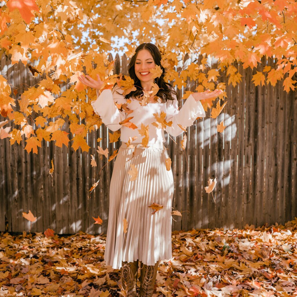 6 Whimsical Fall Activities To Get You Off Your Screen 